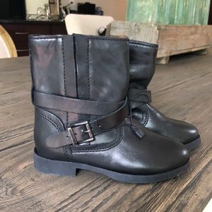 NWT genuine leather Zara Moro boot. Size 9.5